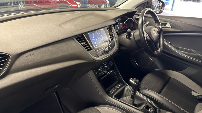 Vauxhall Grandland X 1.2 Turbo Griffin Edition 5dr Petrol Hatchback